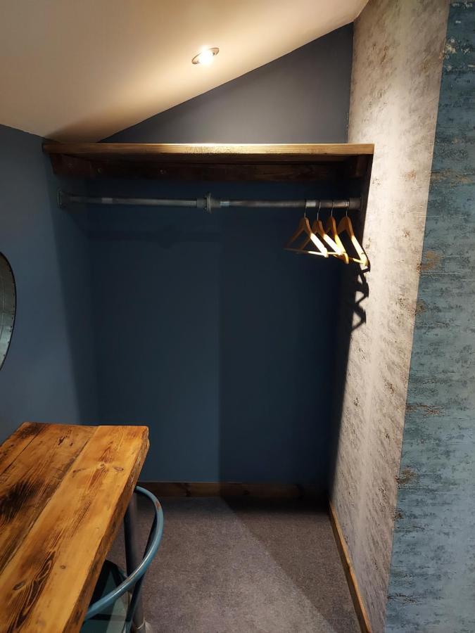 Trawden Arms Community Owned Pub 호텔 Winewall 외부 사진